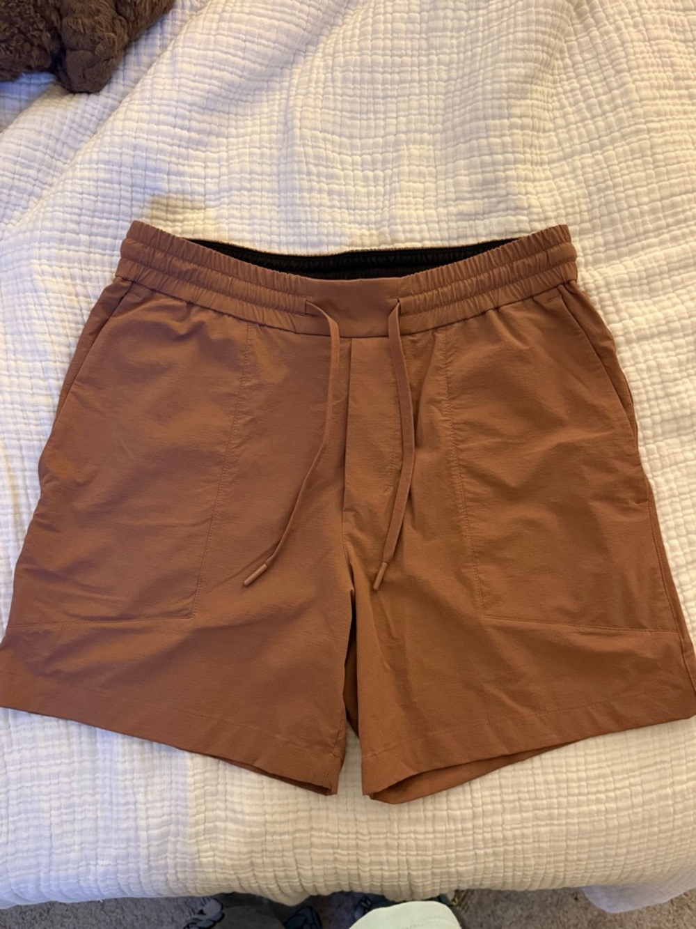 lululemon athletica Men's Rust Brown Athletic Shorts